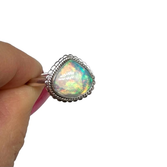 Ethiopian Fire Opal Ring Size 11 Solid 925 Sterling Silver - Picture 9 of 11